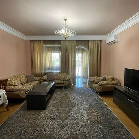 Josefin Apartment Yerevan Exterior photo
