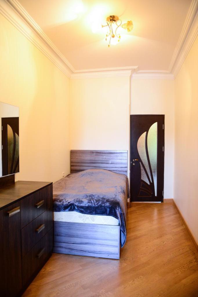 Josefin Apartment Yerevan Exterior photo