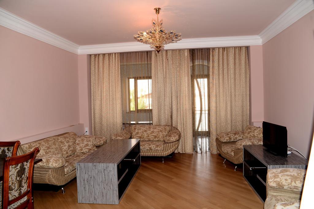 Josefin Apartment Yerevan Room photo